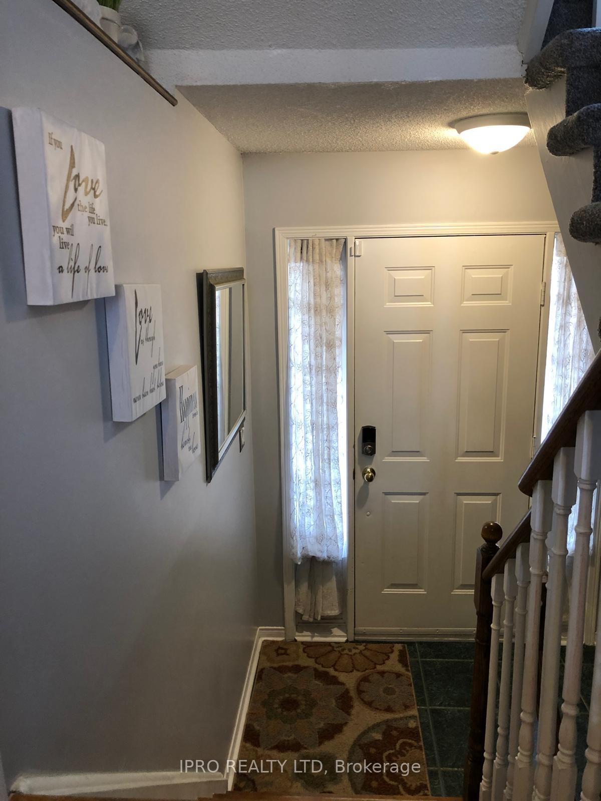 Photo 6 of Unit 122, 57 Brickyard Way, Brampton, Brampton North — HOMEH