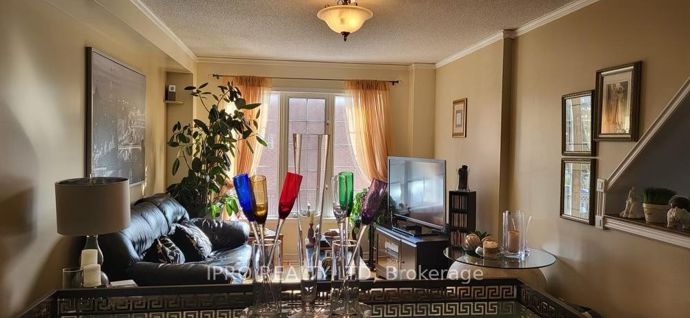 Photo 14 of Unit 122, 57 Brickyard Way, Brampton, Brampton North — HOMEH