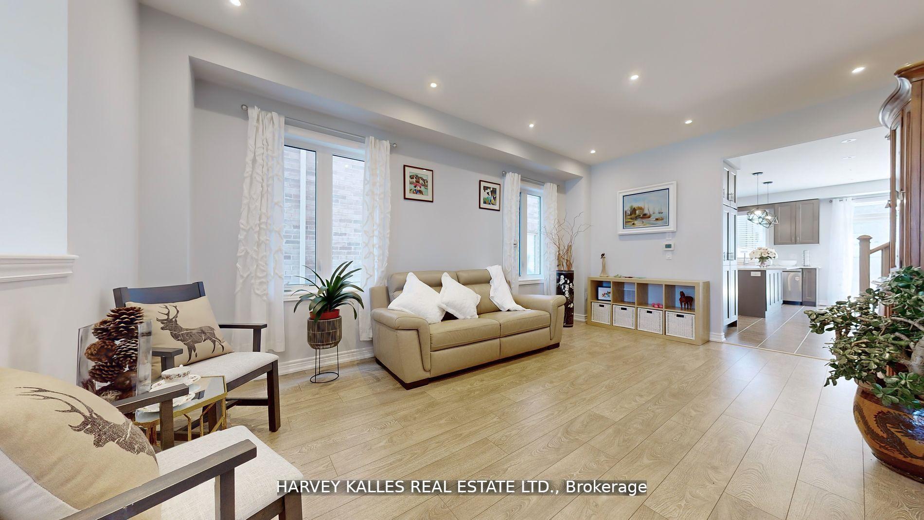 Photo 3 of 67 Crofting Crescent, Markham, Wismer — HOMEH