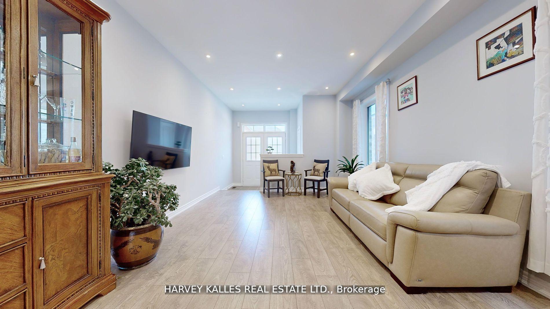 Photo 6 of 67 Crofting Crescent, Markham, Wismer — HOMEH
