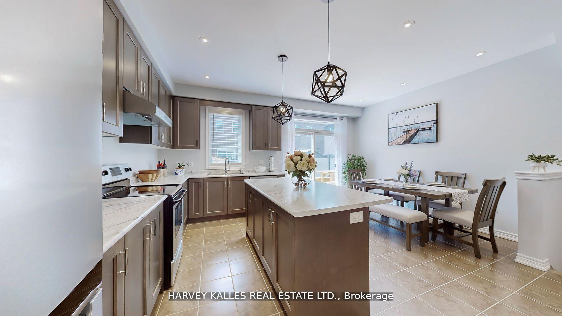 Photo 10 of 67 Crofting Crescent, Markham, Wismer — HOMEH