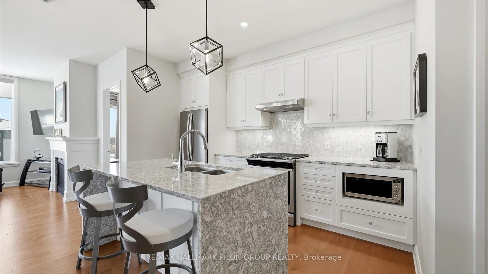 Photo 3 of Unit 302, 170 Boundstone Way, Ottawa, Kanata - Kanata Lakes/Heritage Hills — HOMEH