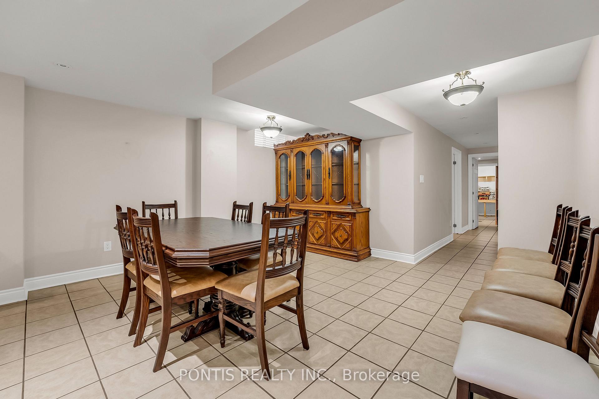 Photo 22 of 94 Harvest Moon Drive W, Caledon, Bolton West — HOMEH