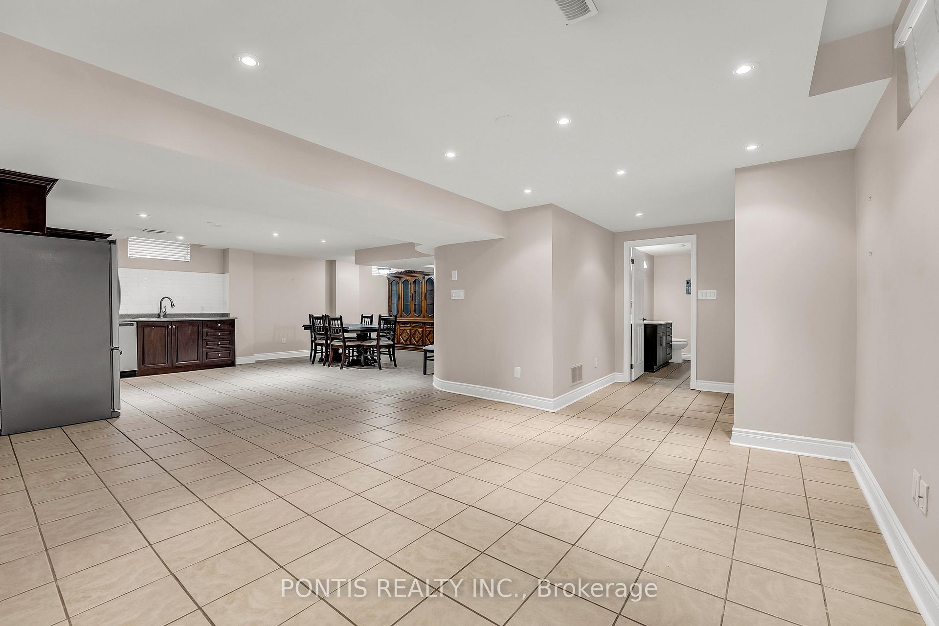 Photo 27 of 94 Harvest Moon Drive W, Caledon, Bolton West — HOMEH