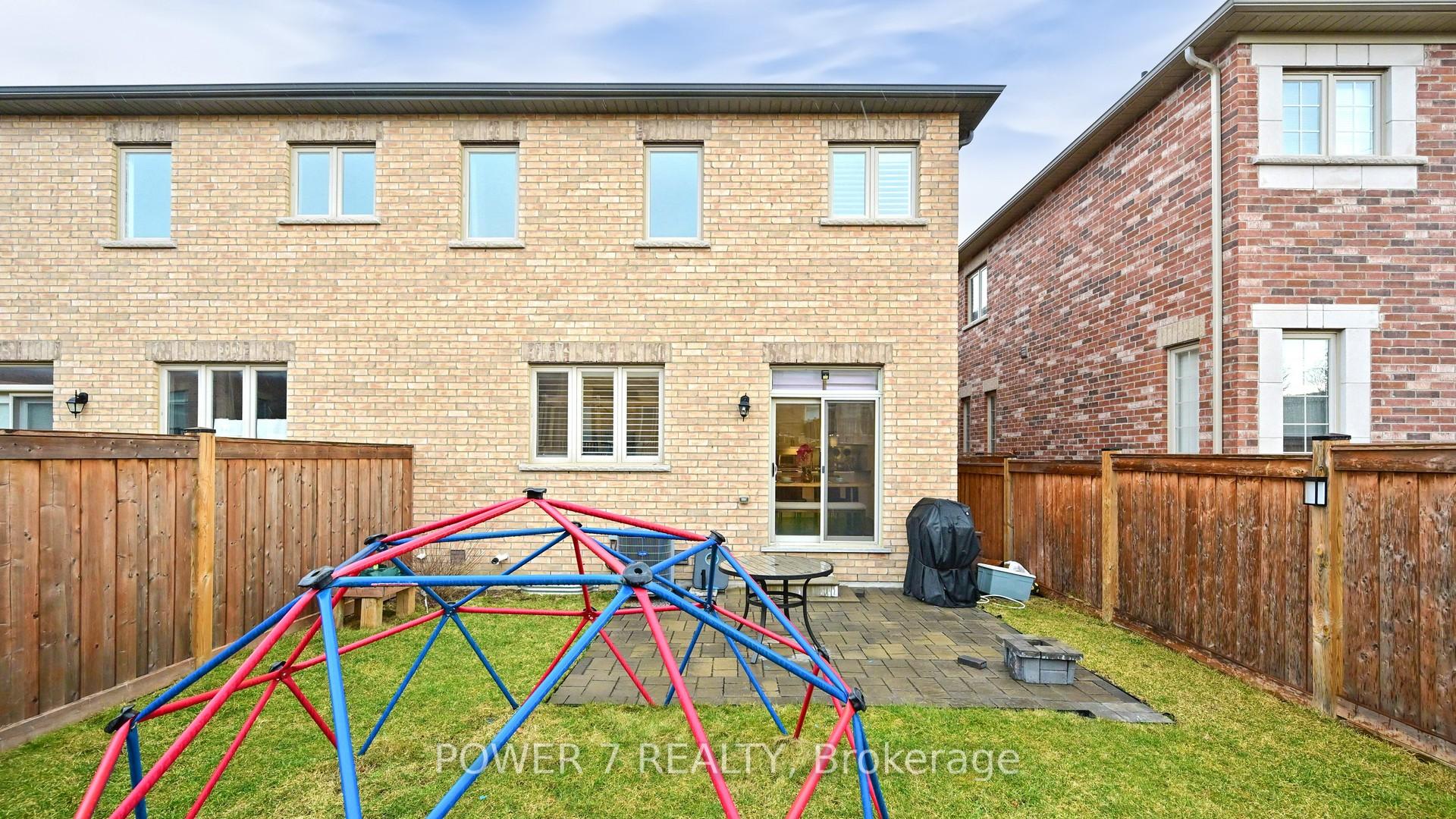 Photo 57 of 316 Chouinard Way, Aurora, Rural Aurora — HOMEH