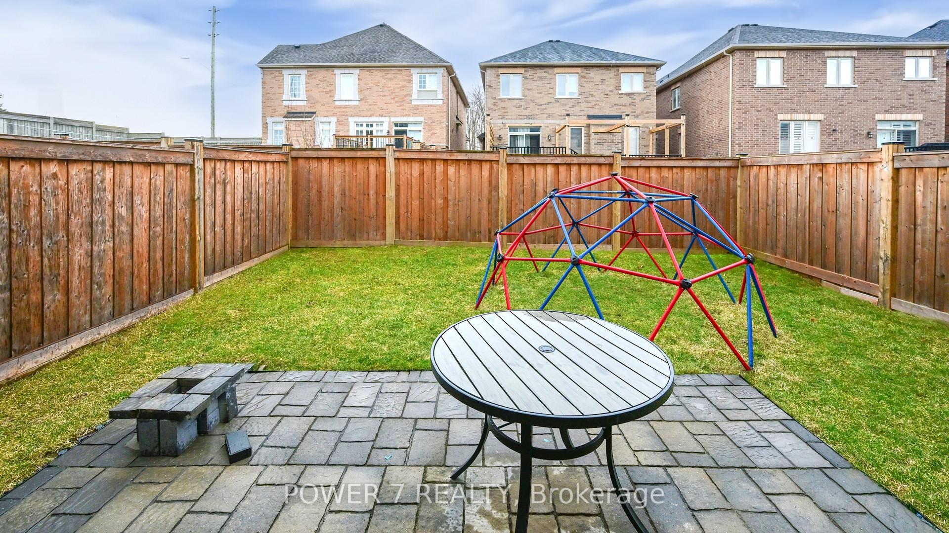 Photo 46 of 316 Chouinard Way, Aurora, Rural Aurora — HOMEH