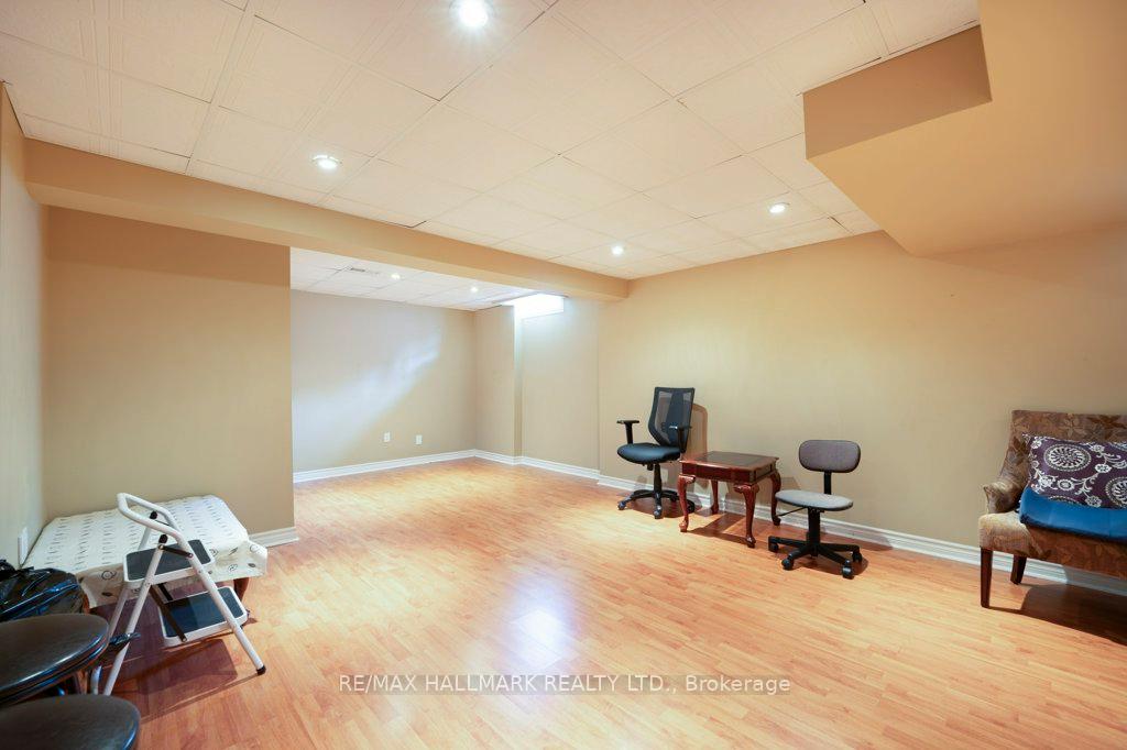 Photo 16 of 19 Perivale Gardens, Aurora, Bayview Wellington — HOMEH