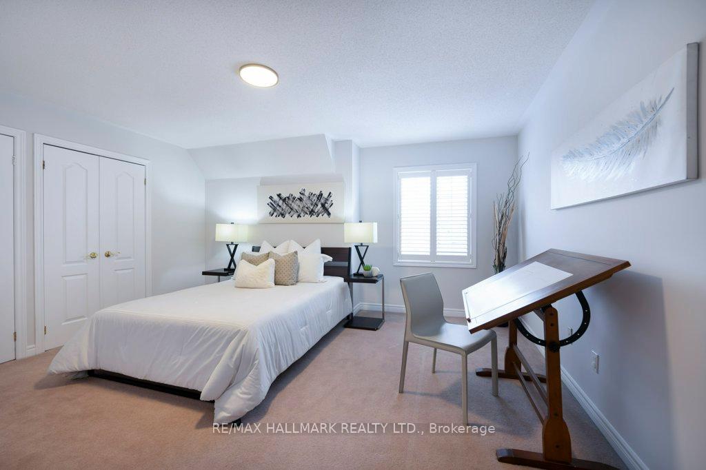 Photo 26 of 19 Perivale Gardens, Aurora, Bayview Wellington — HOMEH