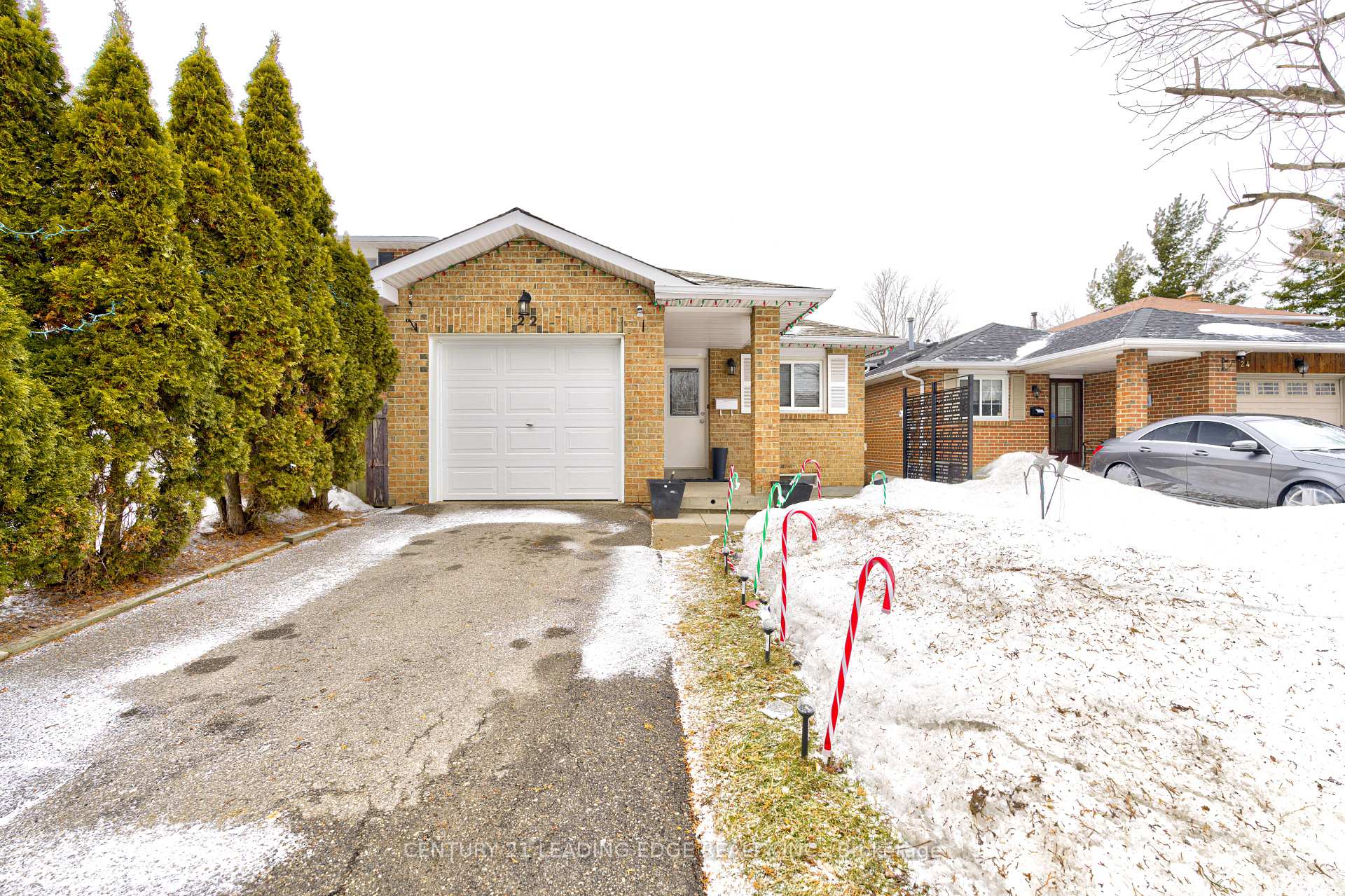 Photo 1 of 22 Clearview Court N, Brampton, Heart Lake West — HOMEH