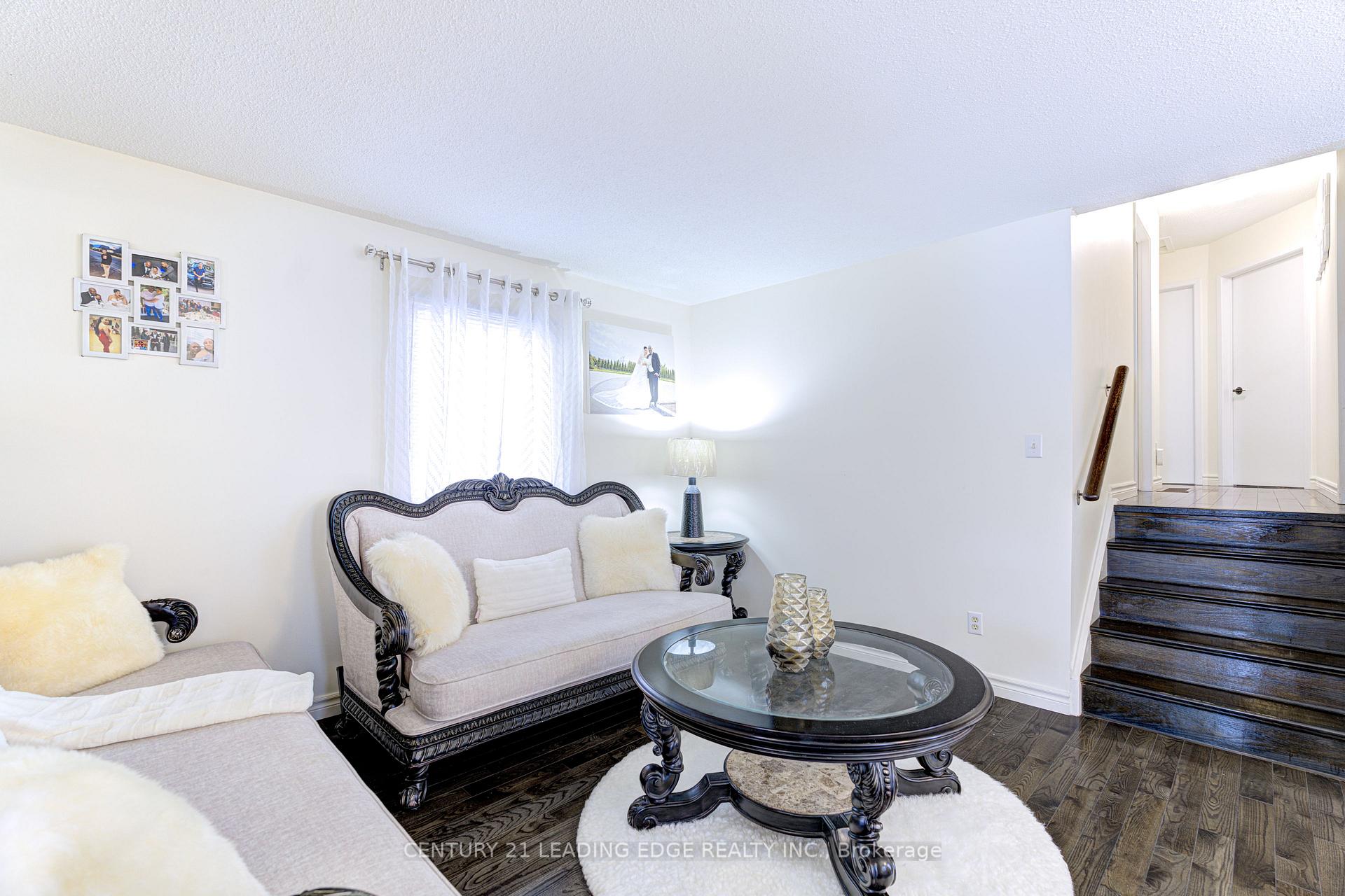 Photo 8 of 22 Clearview Court N, Brampton, Heart Lake West — HOMEH