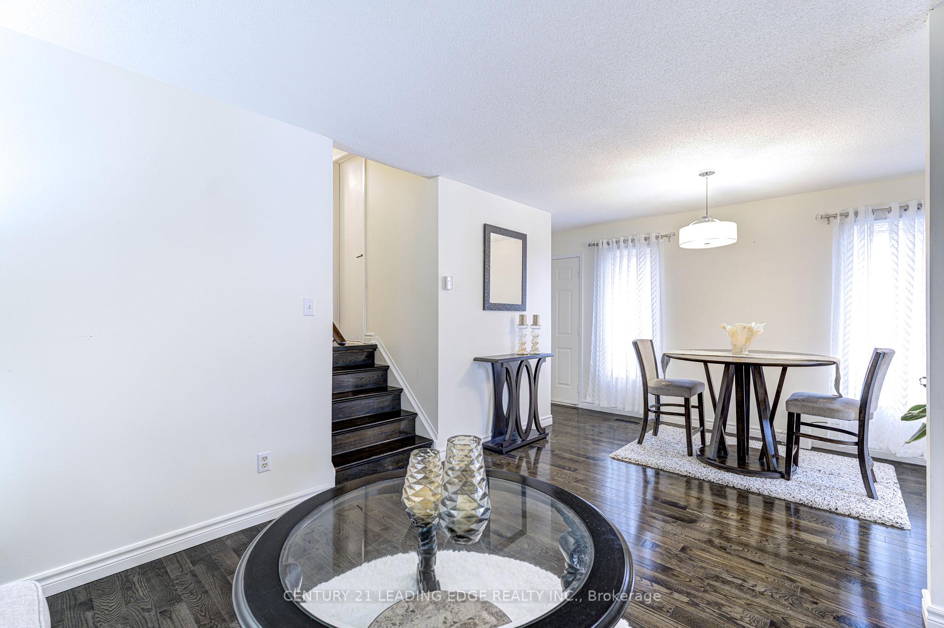 Photo 12 of 22 Clearview Court N, Brampton, Heart Lake West — HOMEH