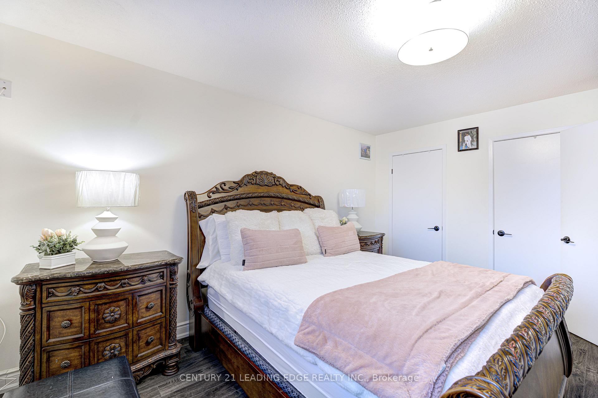 Photo 20 of 22 Clearview Court N, Brampton, Heart Lake West — HOMEH
