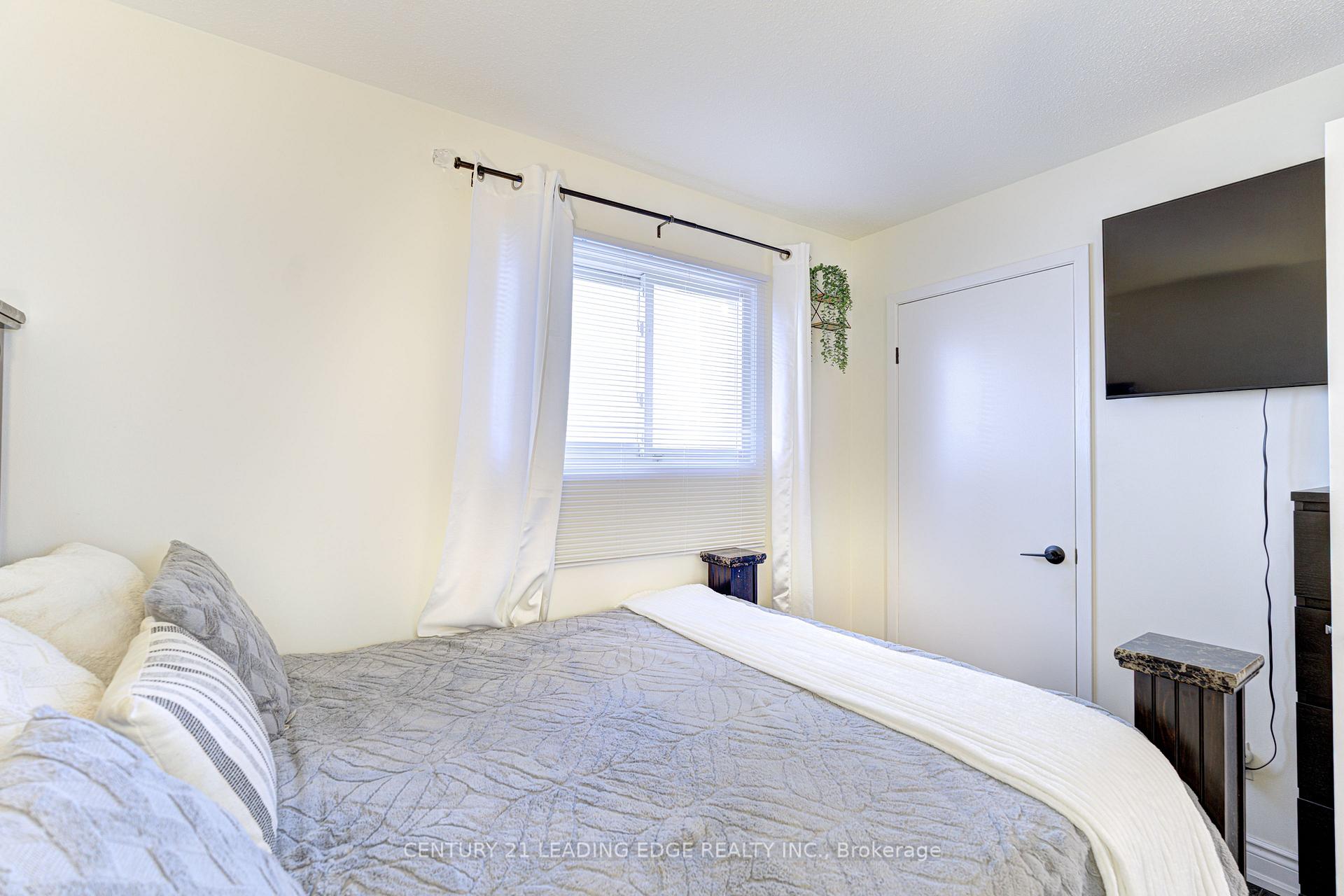 Photo 40 of 22 Clearview Court N, Brampton, Heart Lake West — HOMEH