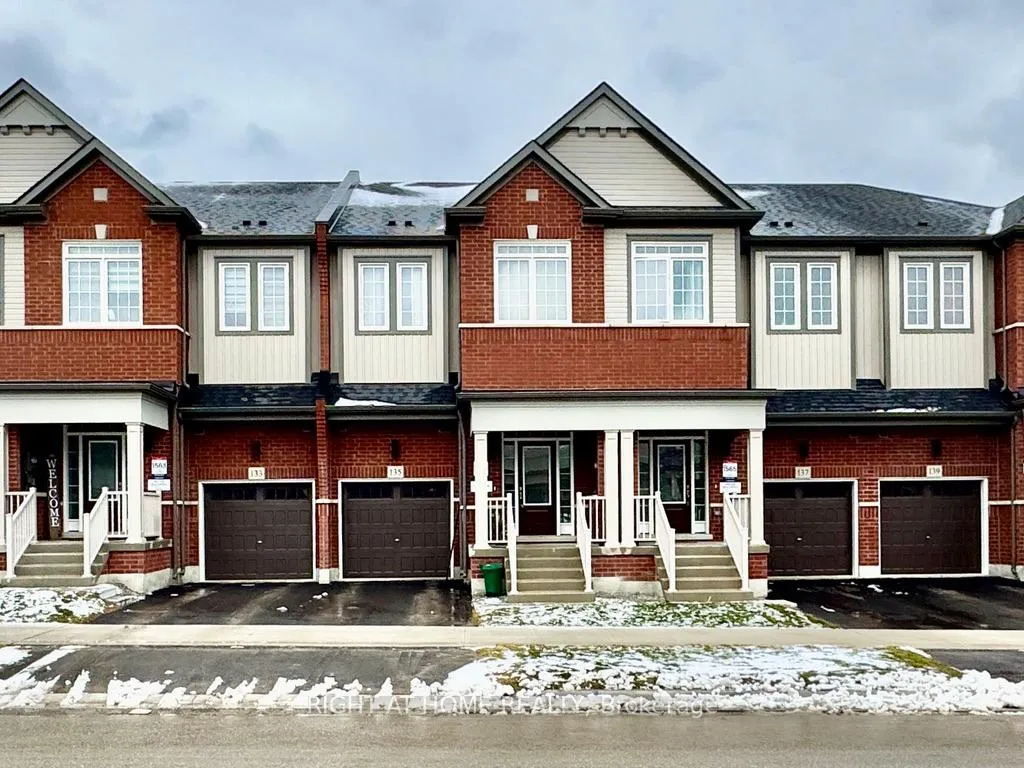 Photo 1 of 135 Greer Street, Barrie, Rural Barrie Southeast — HOMEH