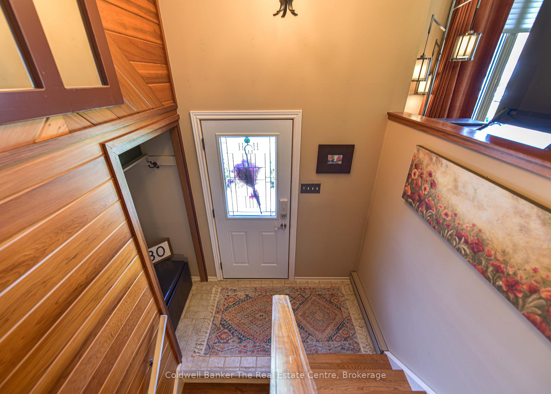 Photo 7 of 130 Oriole Crescent, Gravenhurst, Muskoka (S) — HOMEH