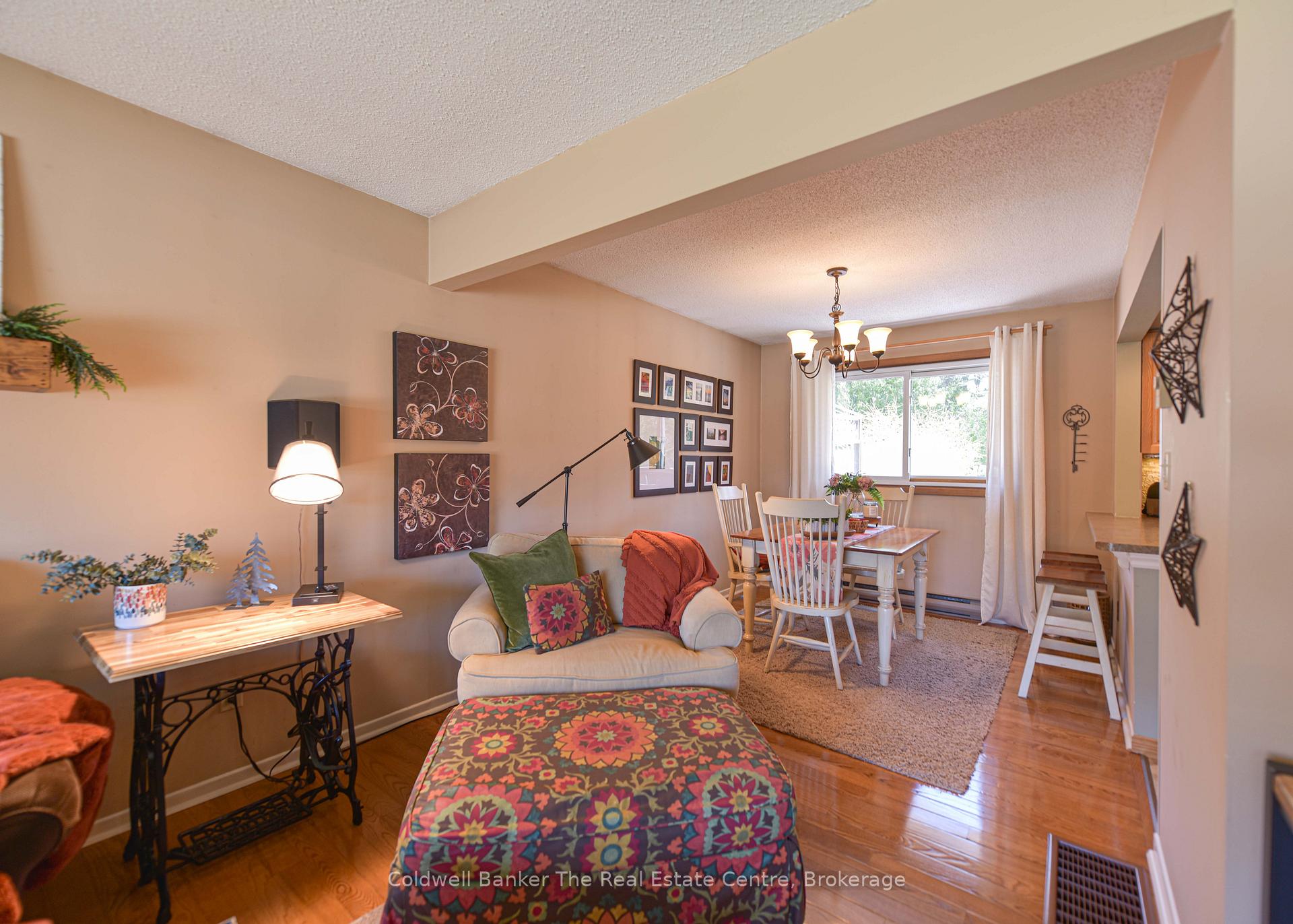 Photo 13 of 130 Oriole Crescent, Gravenhurst, Muskoka (S) — HOMEH