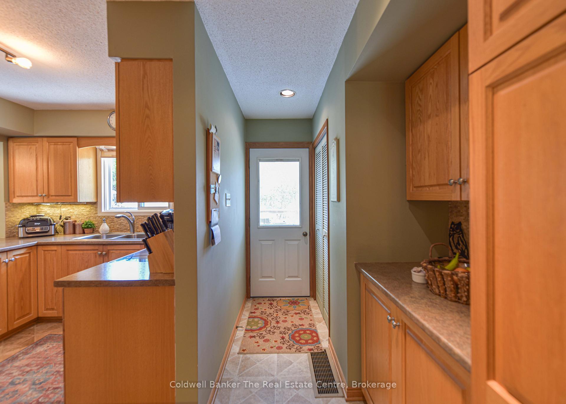 Photo 20 of 130 Oriole Crescent, Gravenhurst, Muskoka (S) — HOMEH