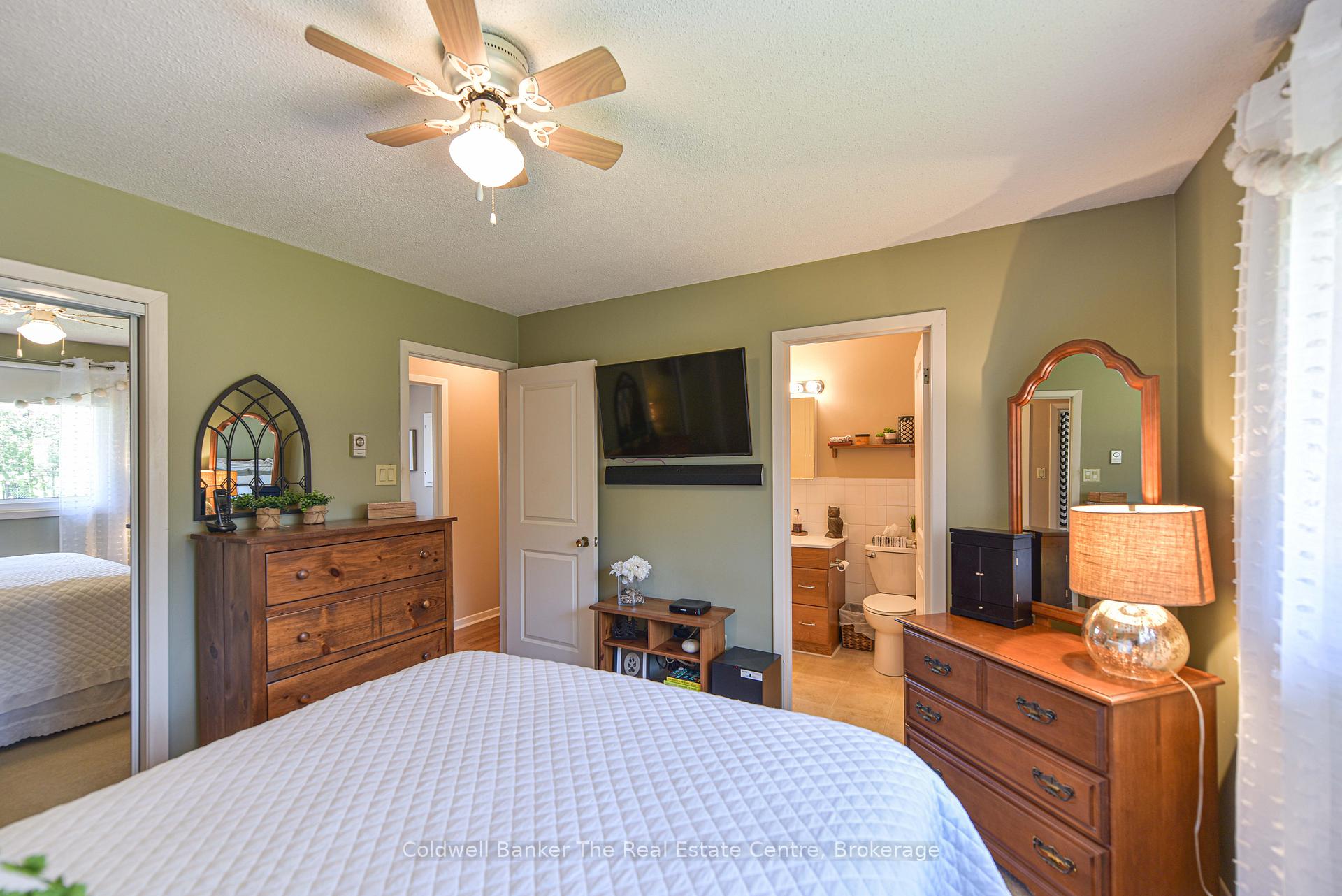 Photo 29 of 130 Oriole Crescent, Gravenhurst, Muskoka (S) — HOMEH