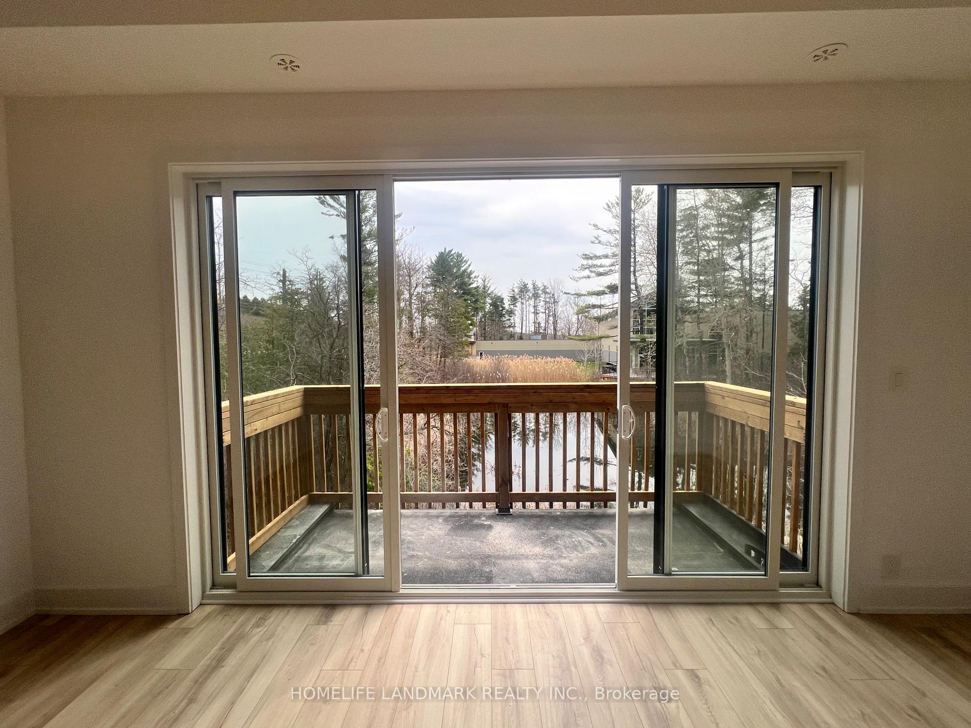 Photo 13 of 15 Chestnut Court, Aurora, Rural Aurora — HOMEH