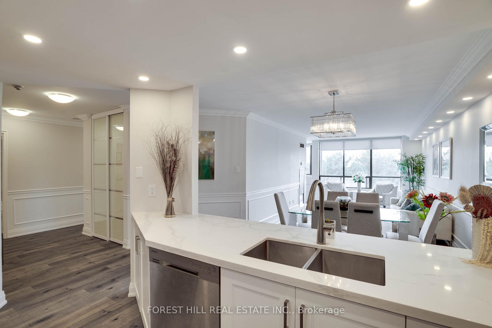 Photo 8 of Unit 507, 7601 Bathurst Street, Vaughan, Crestwood-Springfarm-Yorkhill — HOMEH