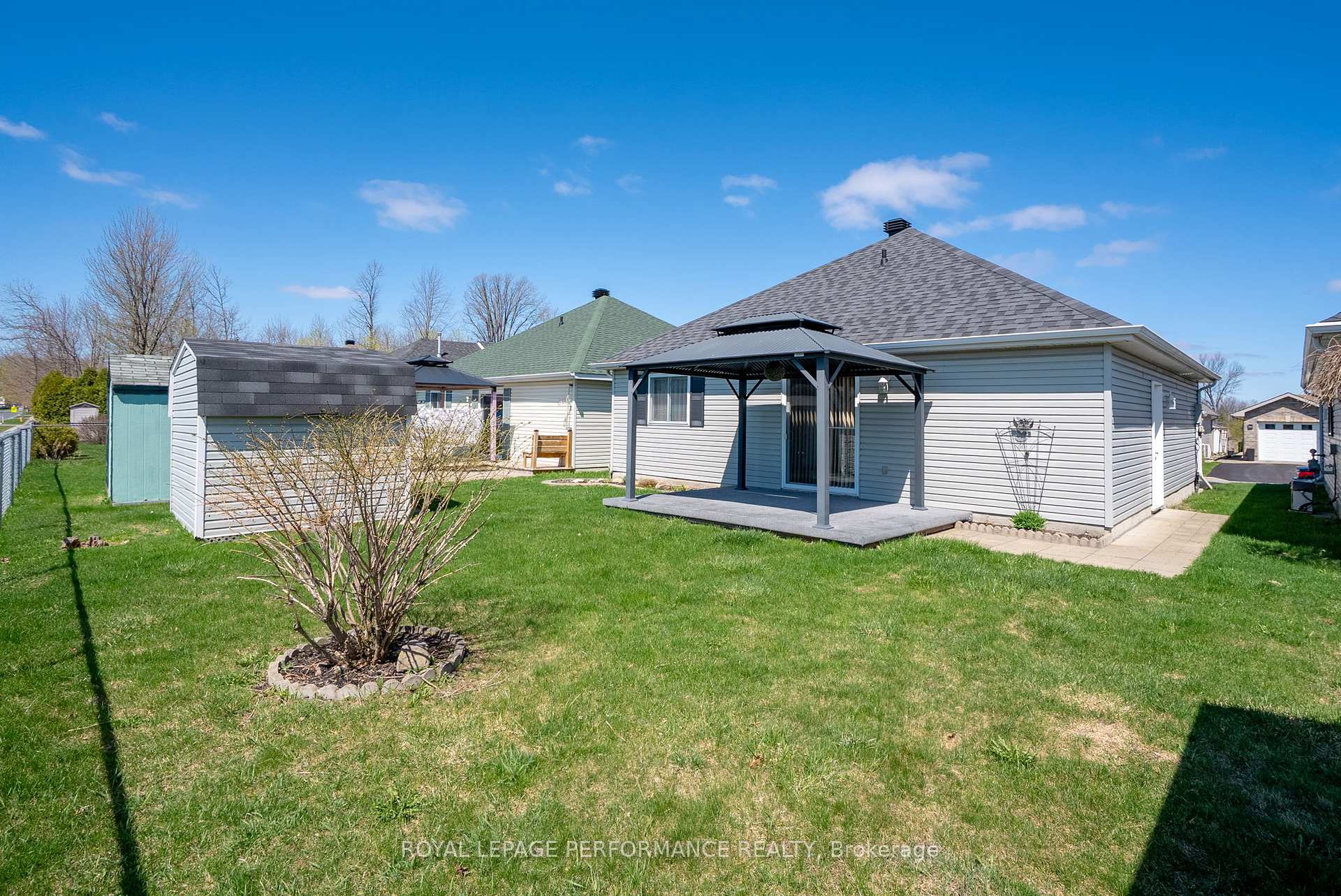 Photo 25 of 1521 Frank Court, Cornwall — HOMEH