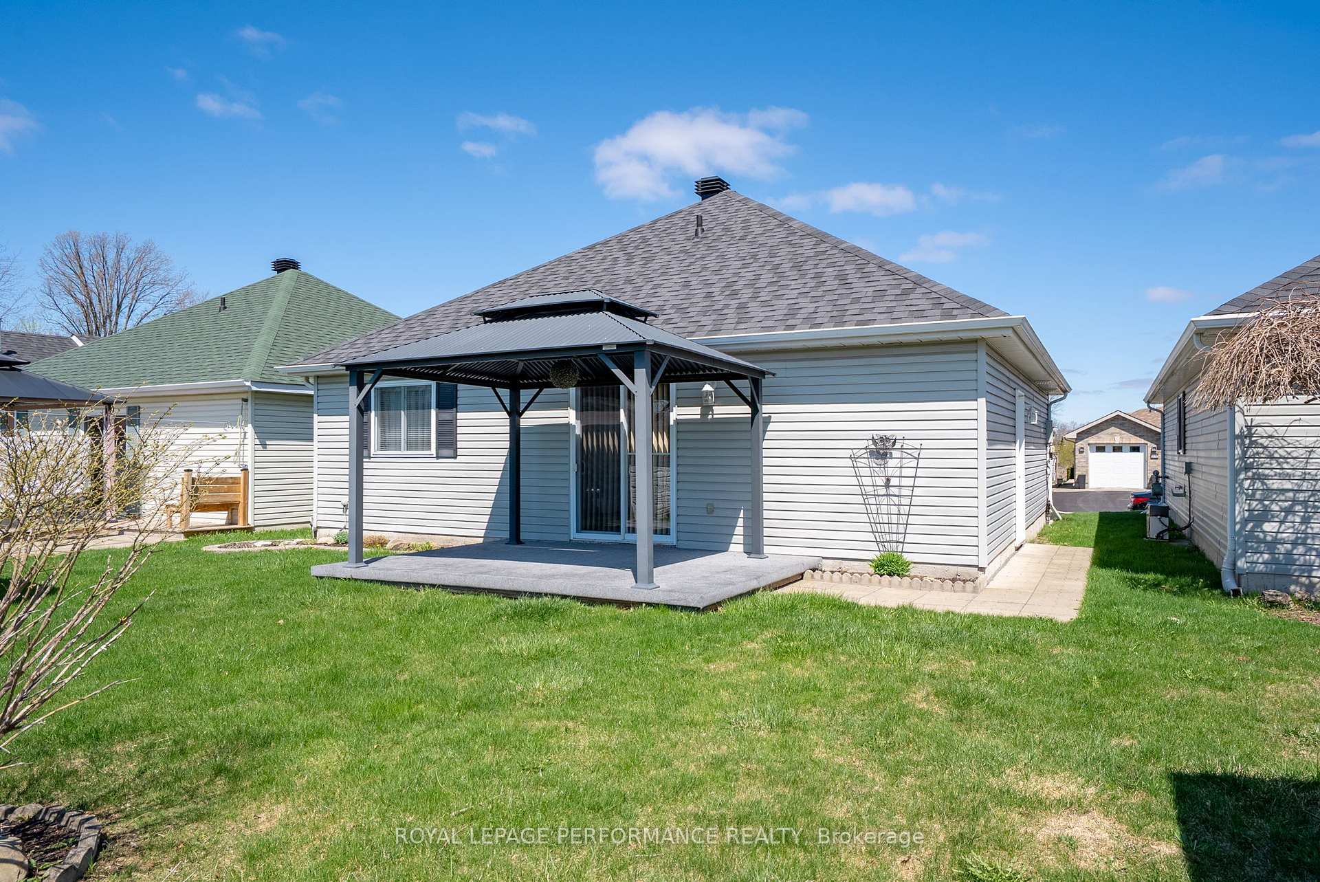 Photo 26 of 1521 Frank Court, Cornwall — HOMEH