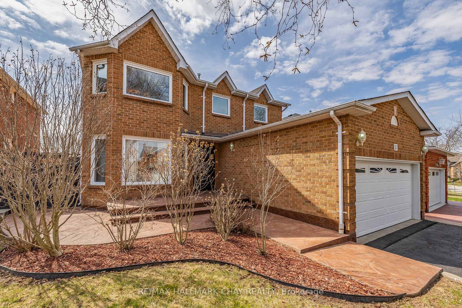 Photo 6 of 21 Wheatley Road, Vaughan, Maple — HOMEH