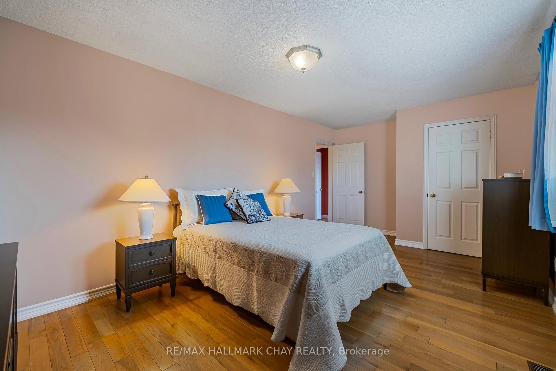Photo 72 of 21 Wheatley Road, Vaughan, Maple — HOMEH