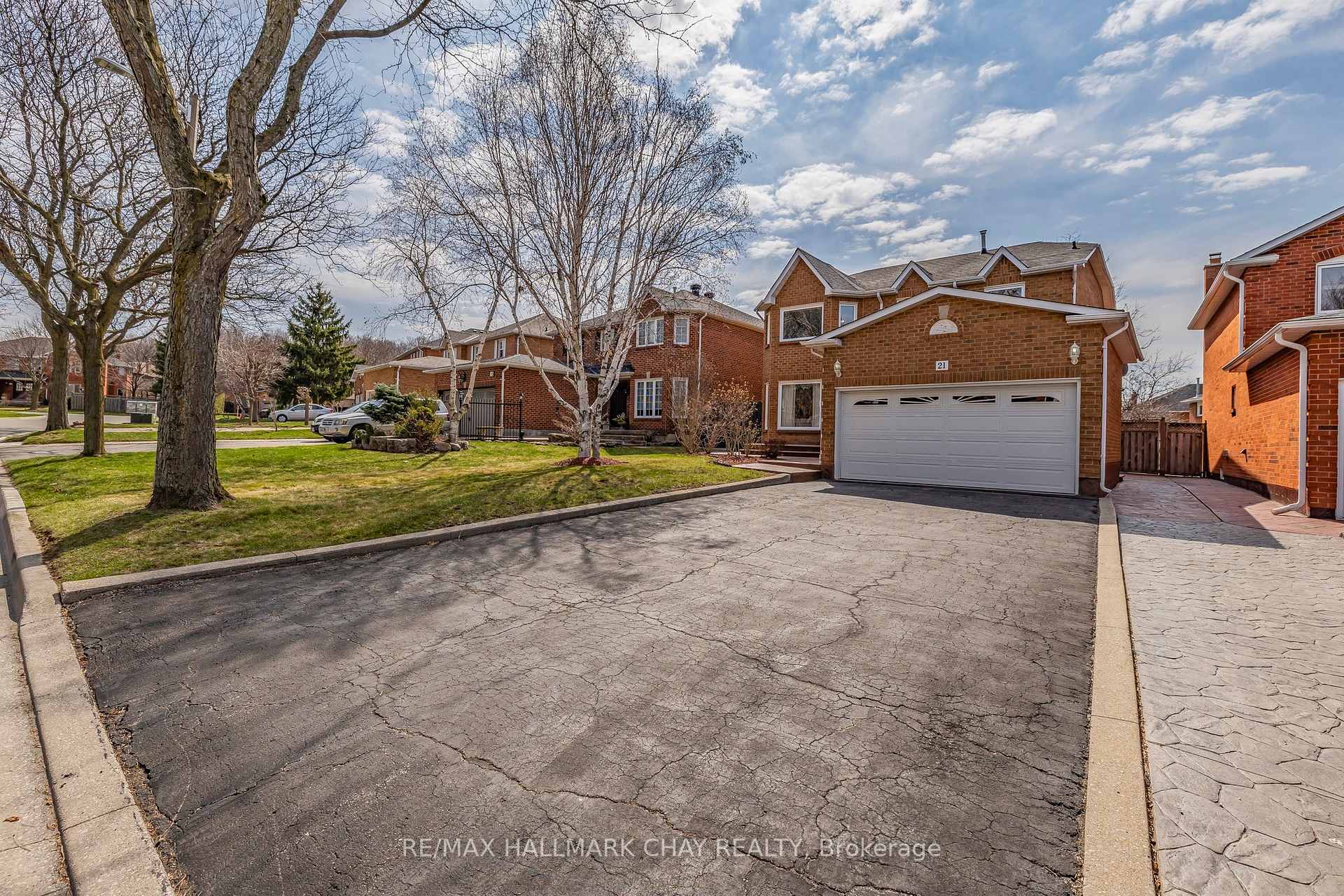 Photo 23 of 21 Wheatley Road, Vaughan, Maple — HOMEH