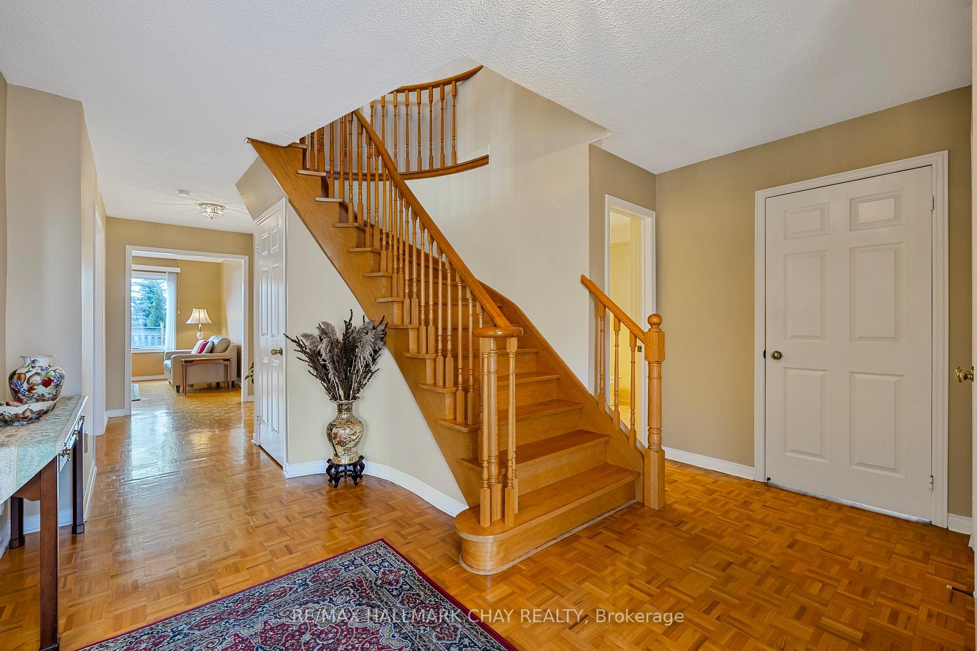 Photo 27 of 21 Wheatley Road, Vaughan, Maple — HOMEH