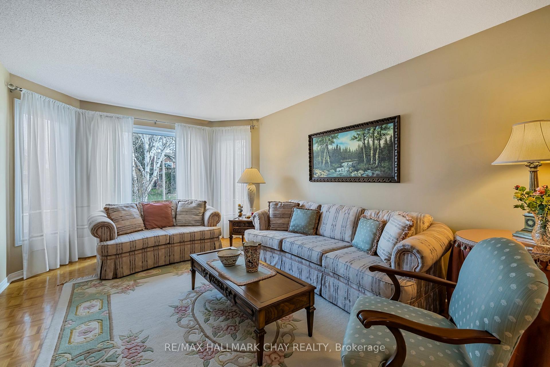 Photo 30 of 21 Wheatley Road, Vaughan, Maple — HOMEH