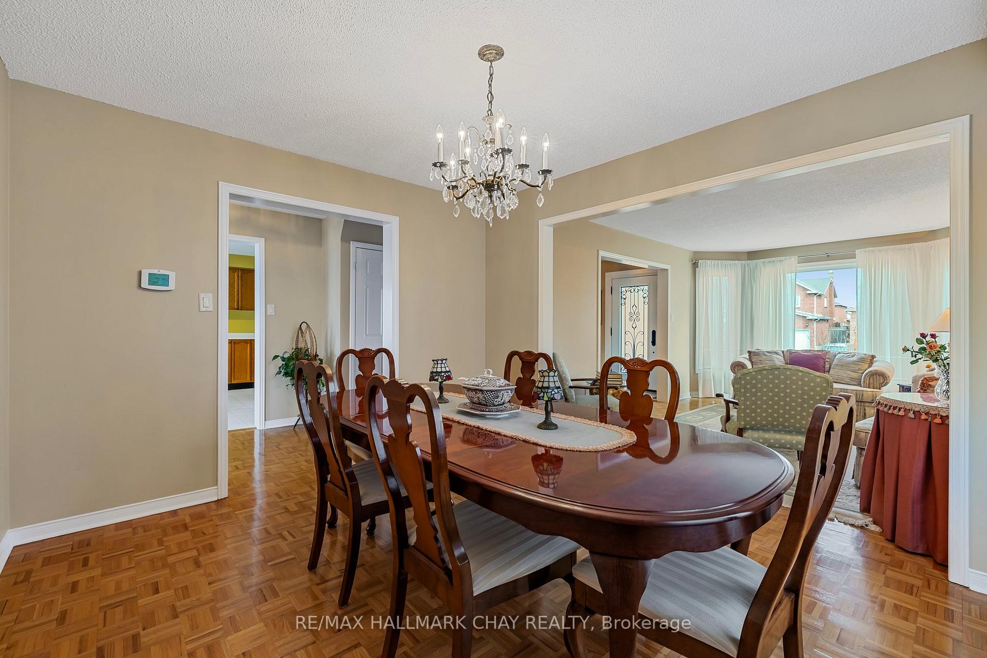 Photo 31 of 21 Wheatley Road, Vaughan, Maple — HOMEH