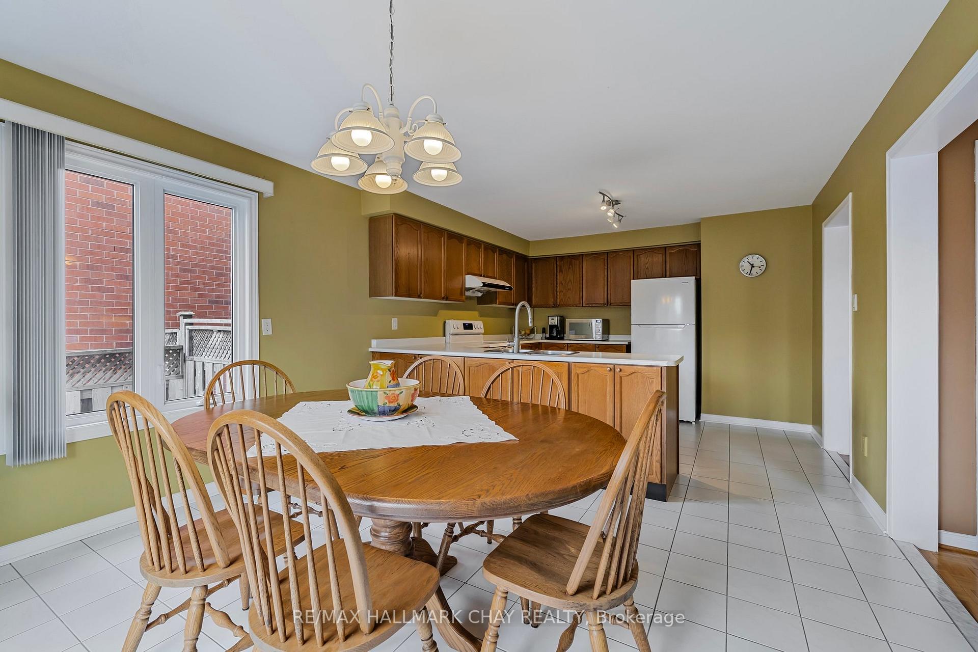 Photo 36 of 21 Wheatley Road, Vaughan, Maple — HOMEH