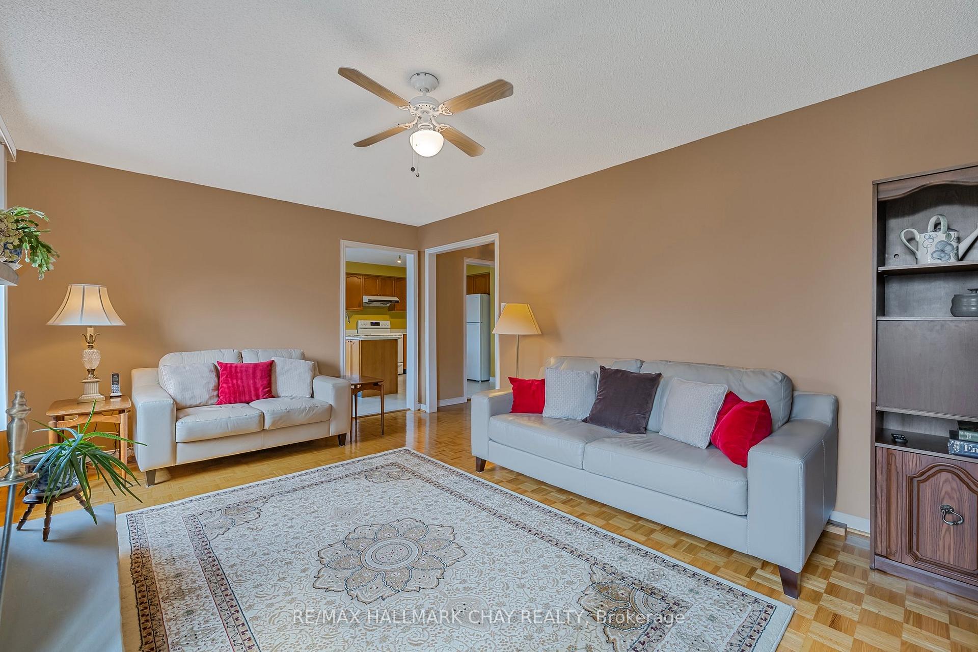 Photo 39 of 21 Wheatley Road, Vaughan, Maple — HOMEH