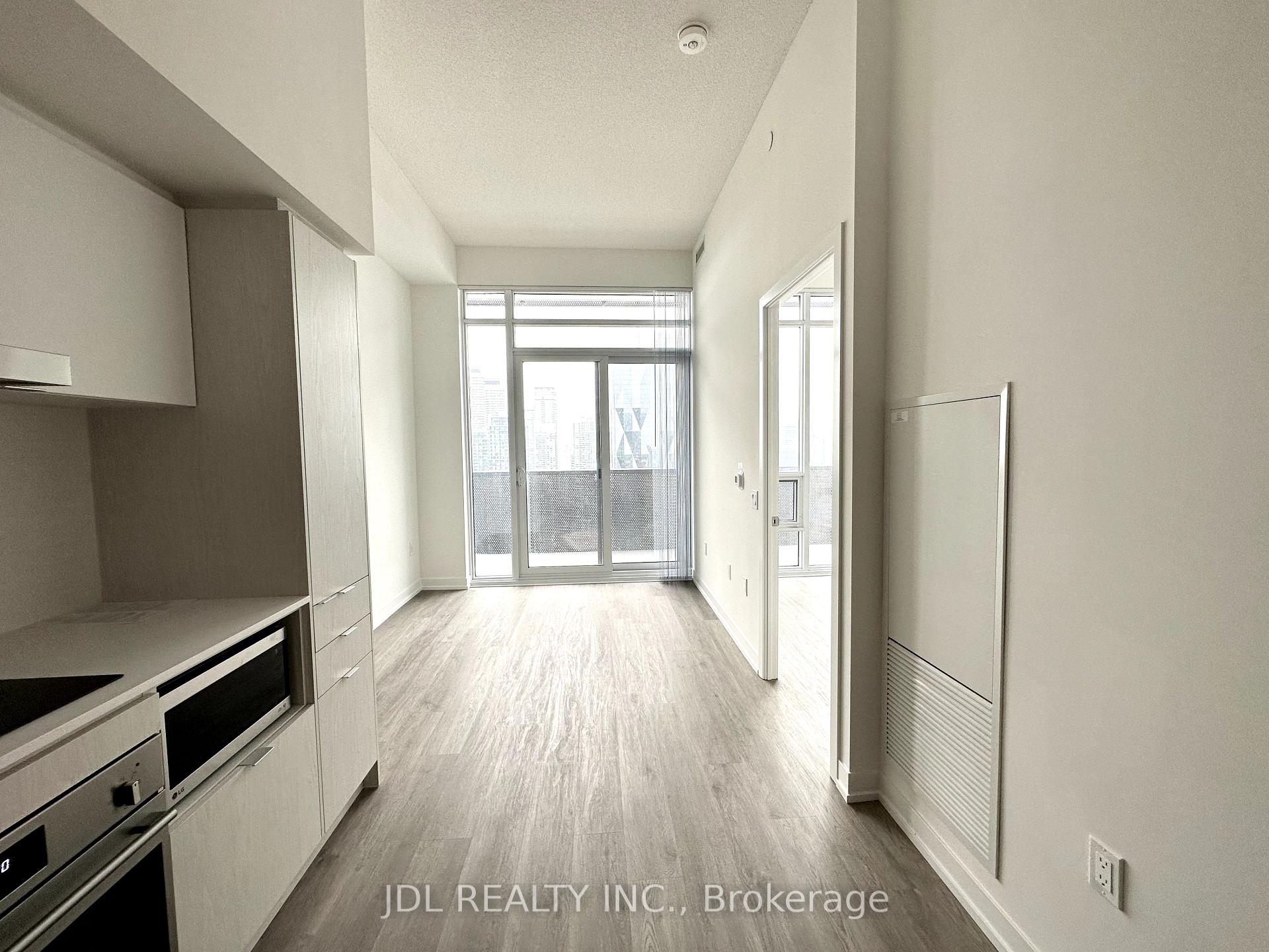 Photo 32 of Unit 5110, 55 Cooper Street, Toronto, Waterfront Communities — HOMEH