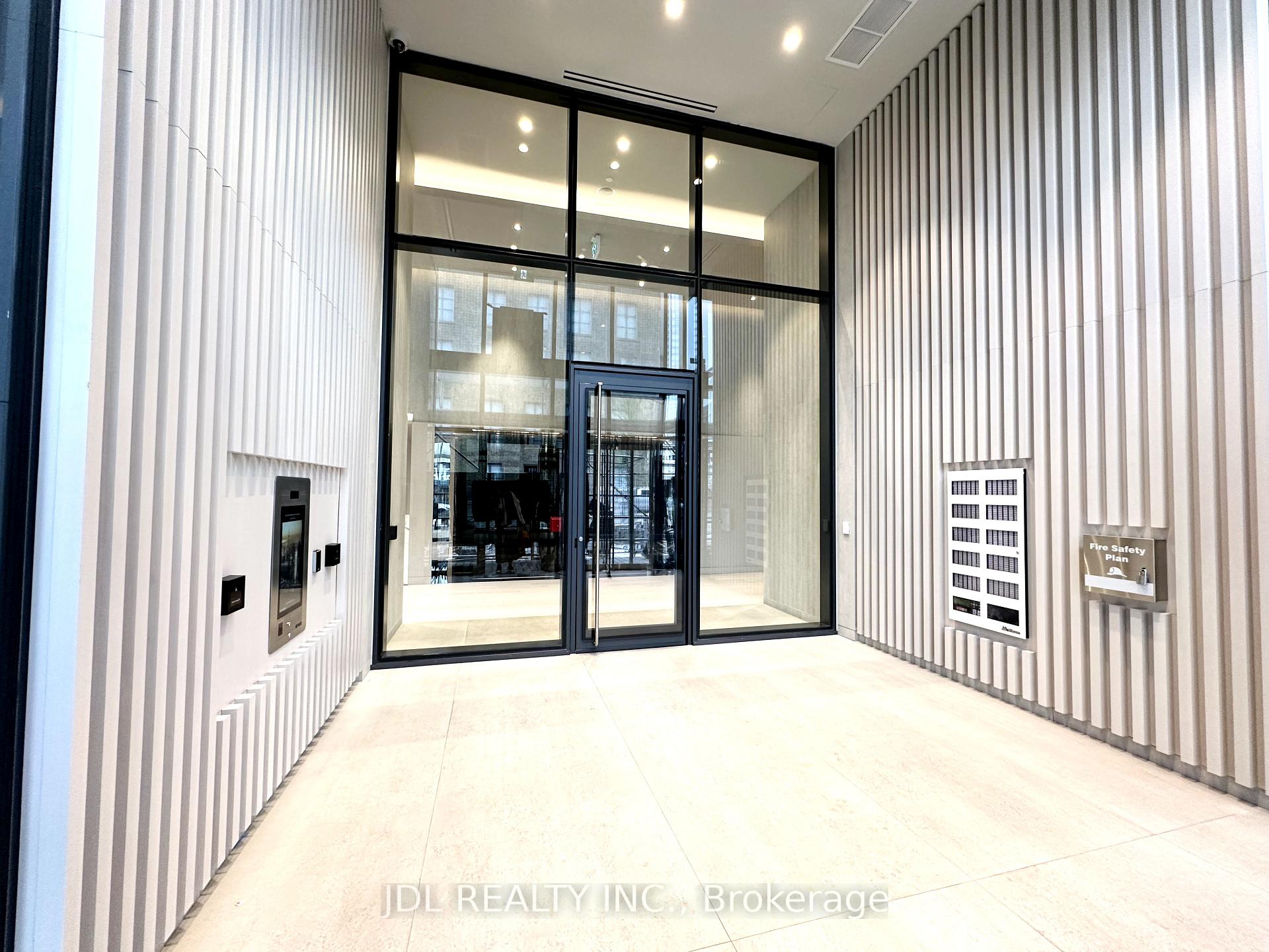 Photo 6 of Unit 5110, 55 Cooper Street, Toronto, Waterfront Communities — HOMEH