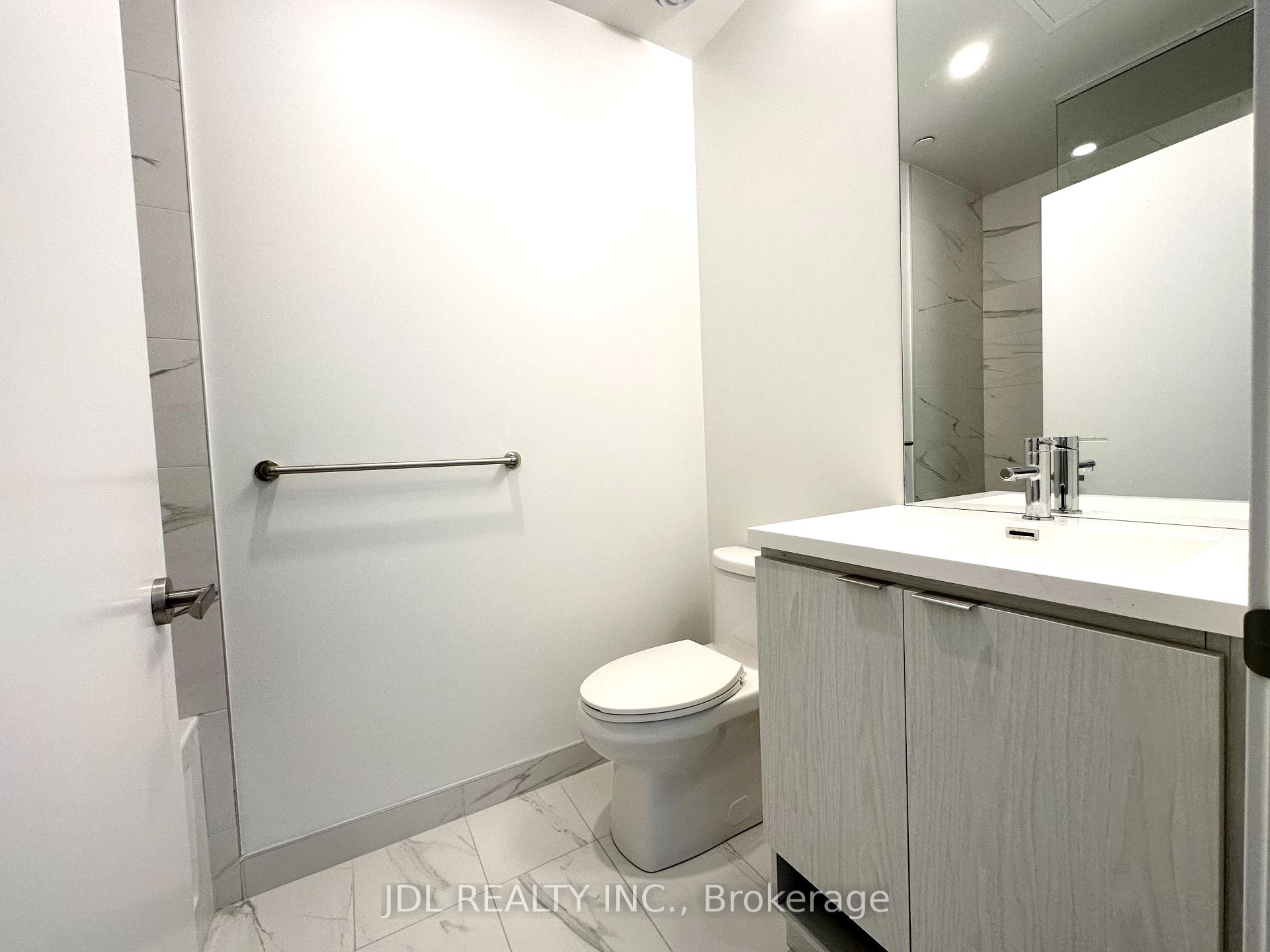 Photo 18 of Unit 5110, 55 Cooper Street, Toronto, Waterfront Communities — HOMEH