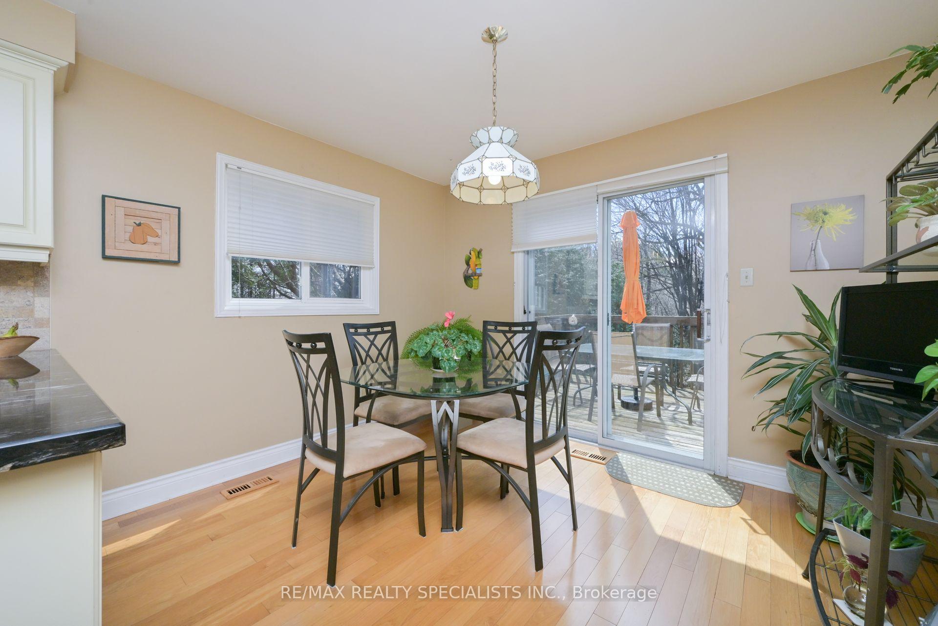 Photo 28 of 6 Lombardy Crescent, Brampton, Queen Street Corridor — HOMEH