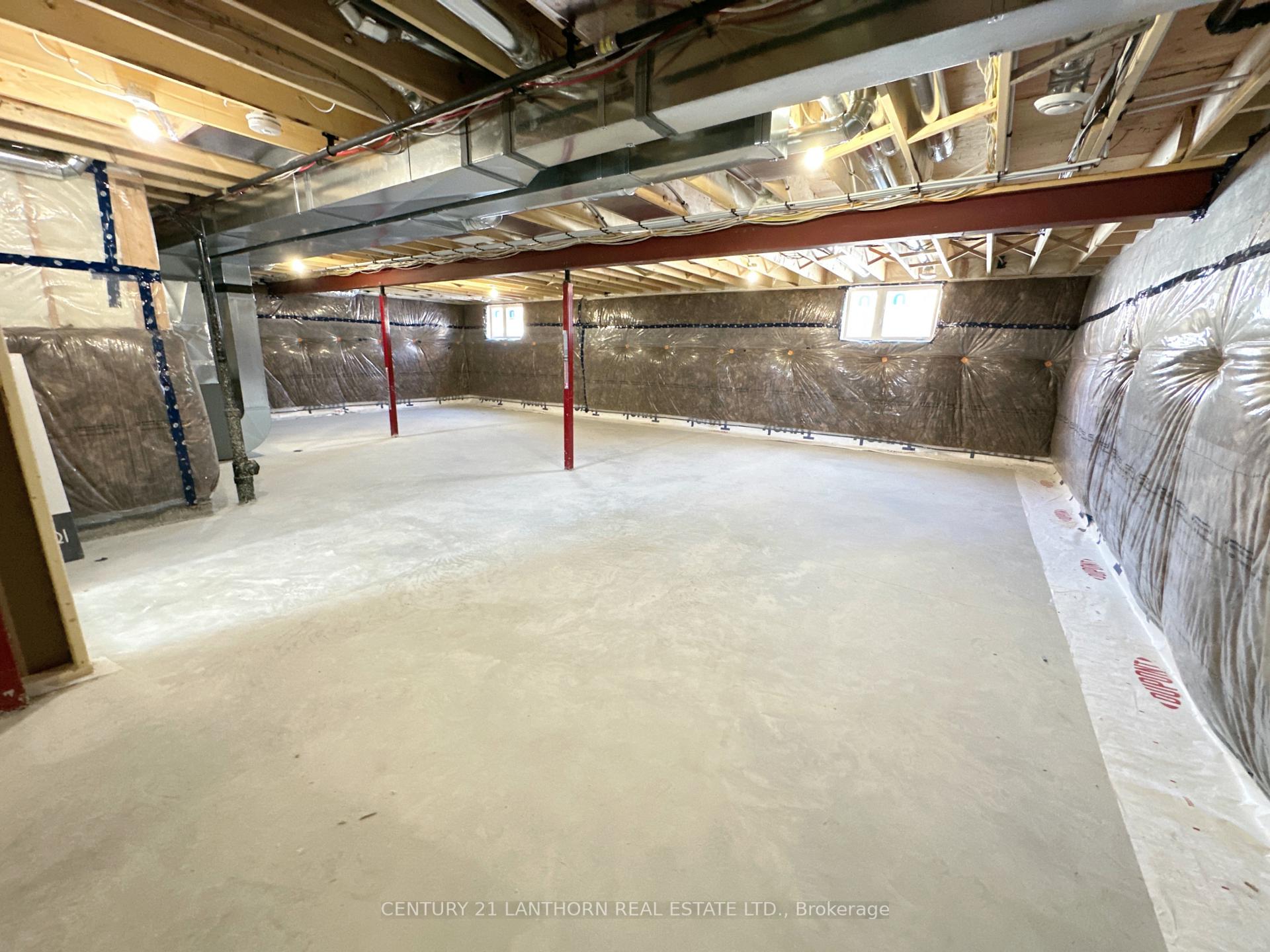 Photo 16 of 44 Summit Crescent, Belleville, Belleville Ward — HOMEH