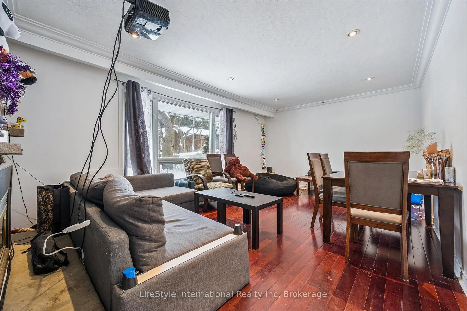 Photo 9 of 15 Fairview Boulevard, Guelph, Dovercliffe Park/Old University — HOMEH
