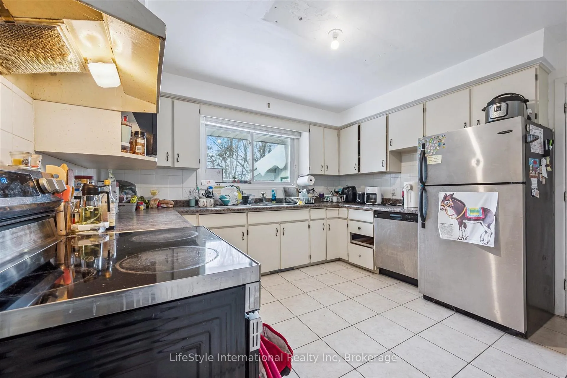 Photo 19 of 15 Fairview Boulevard, Guelph, Dovercliffe Park/Old University — HOMEH