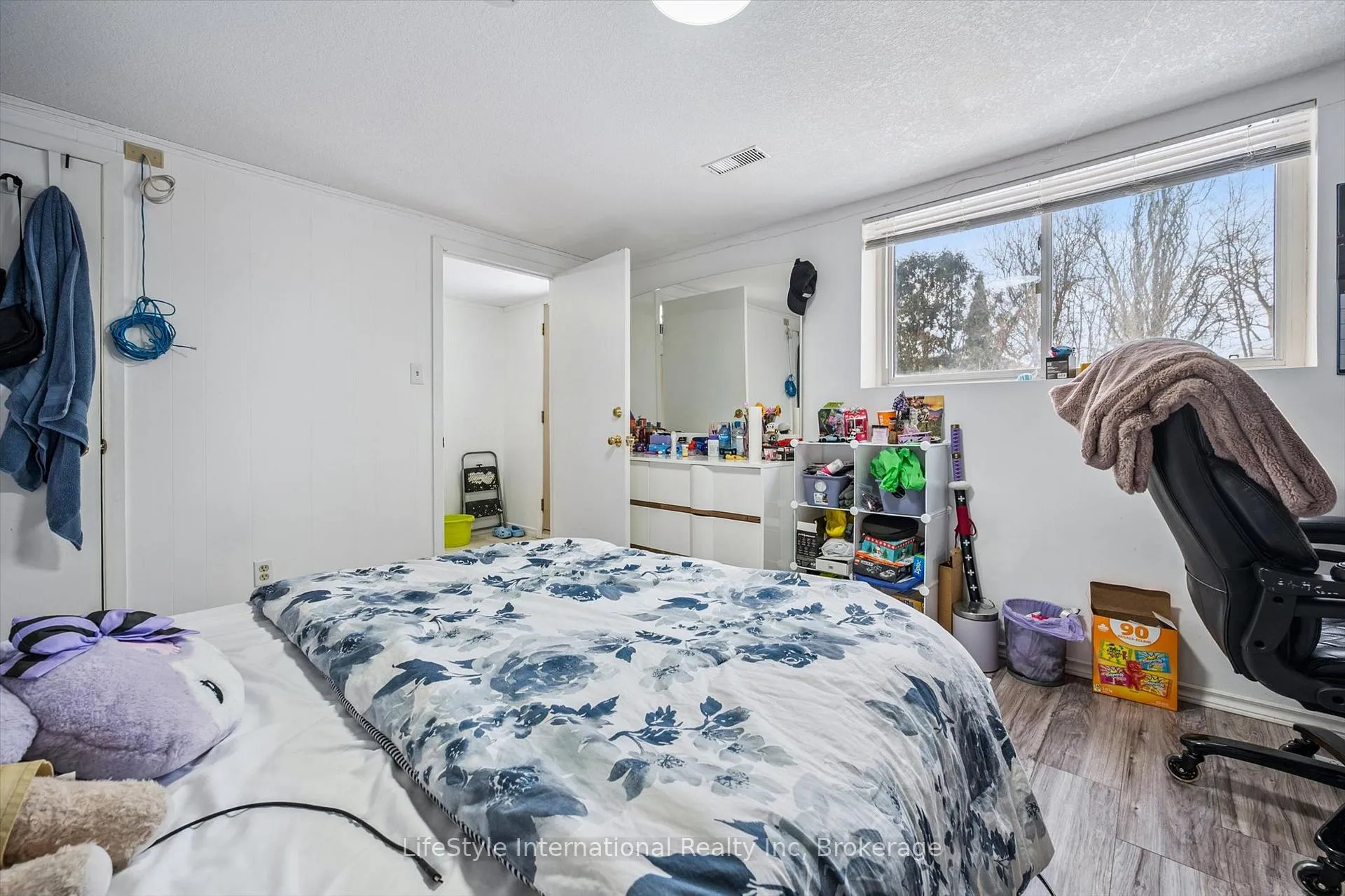 Photo 32 of 15 Fairview Boulevard, Guelph, Dovercliffe Park/Old University — HOMEH