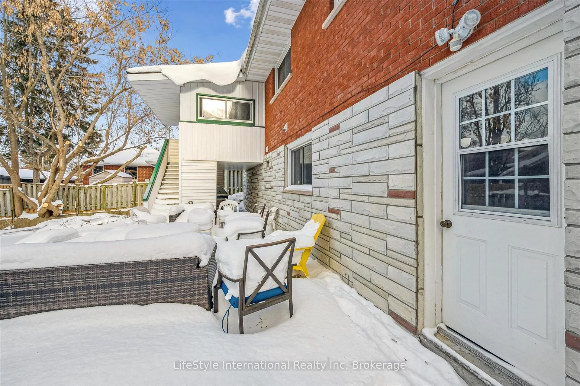 Photo 36 of 15 Fairview Boulevard, Guelph, Dovercliffe Park/Old University — HOMEH