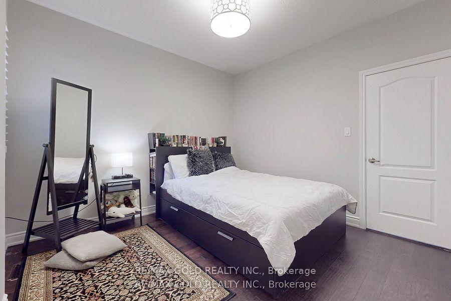 Photo 18 of 108 Elysian Fields Circle, Brampton, Bram West — HOMEH