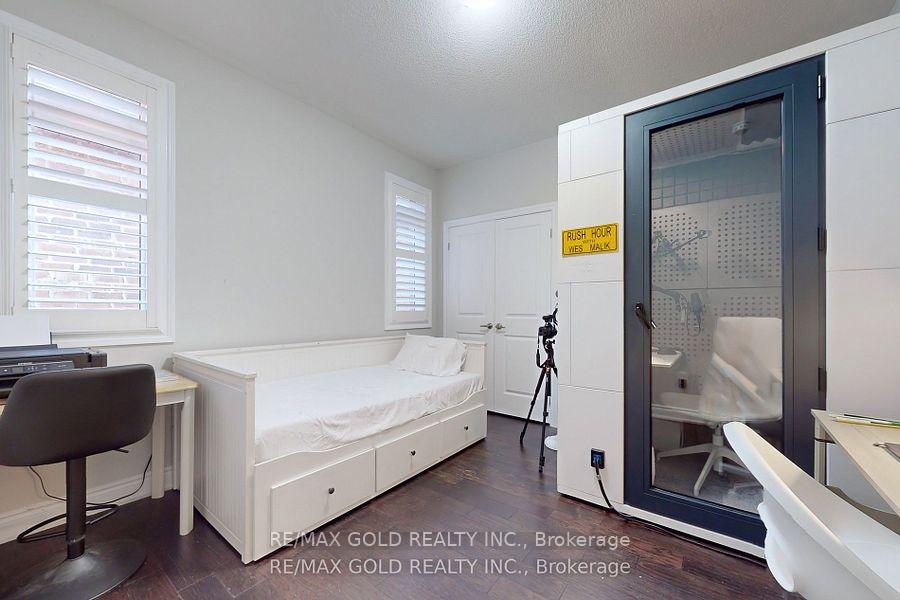 Photo 24 of 108 Elysian Fields Circle, Brampton, Bram West — HOMEH
