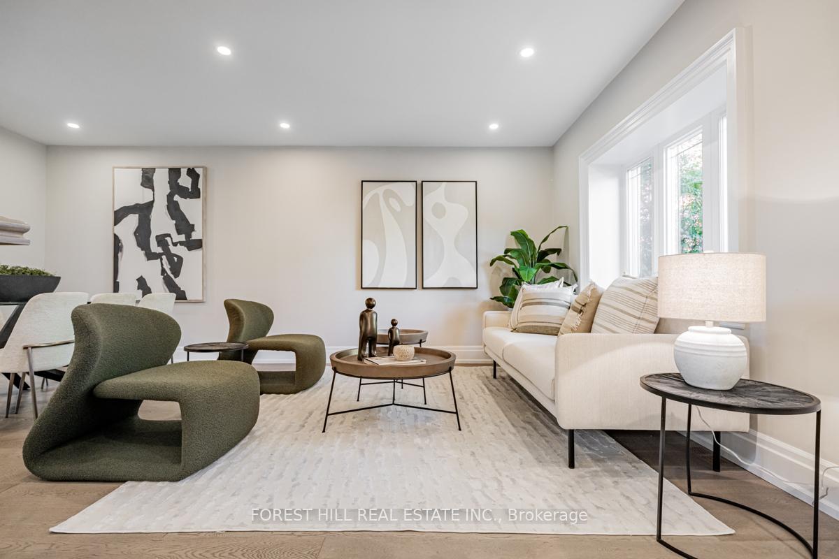 Photo 3 of 15 Strathallan Boulevard, Toronto, Lawrence Park South — HOMEH