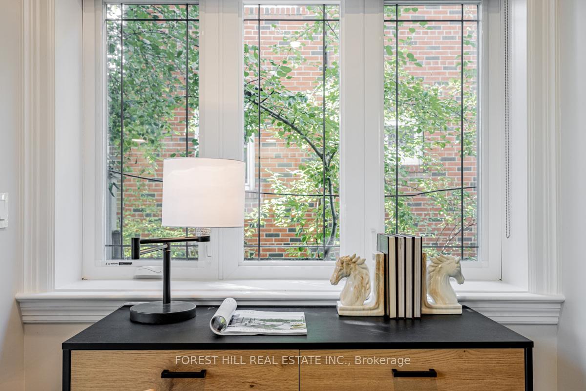 Photo 13 of 15 Strathallan Boulevard, Toronto, Lawrence Park South — HOMEH