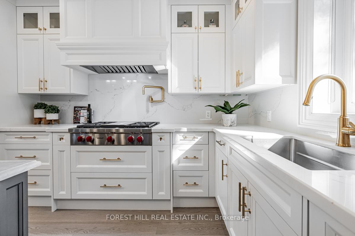 Photo 16 of 15 Strathallan Boulevard, Toronto, Lawrence Park South — HOMEH