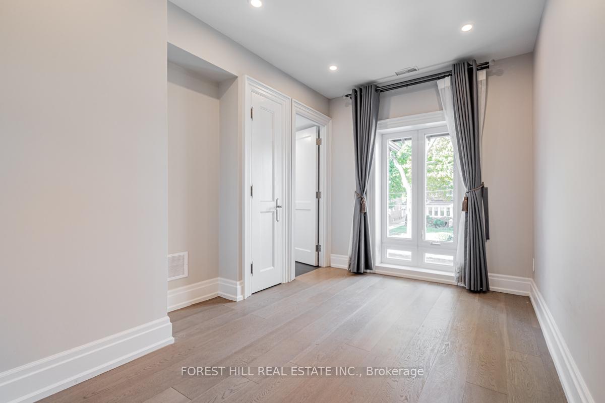 Photo 49 of 15 Strathallan Boulevard, Toronto, Lawrence Park South — HOMEH