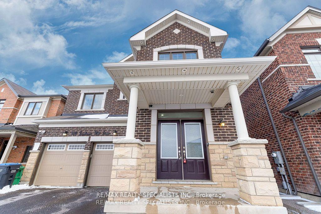 Photo 2 of 409 Edenbrook Hill Drive, Brampton, Northwest Brampton — HOMEH